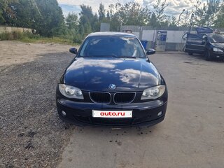 2005 BMW 1 серии 120i I (E81/E82/E87/E88), чёрный, 650000 рублей, вид 2