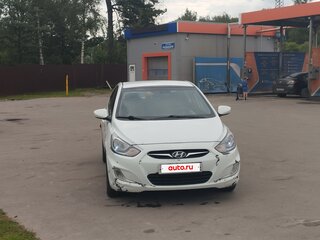 2013 Hyundai Solaris I, белый, 290000 рублей, вид 4