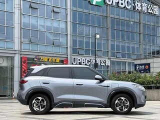 2025 BYD Yuan Up 45.12 kWh, серый, 1870000 рублей, вид 3