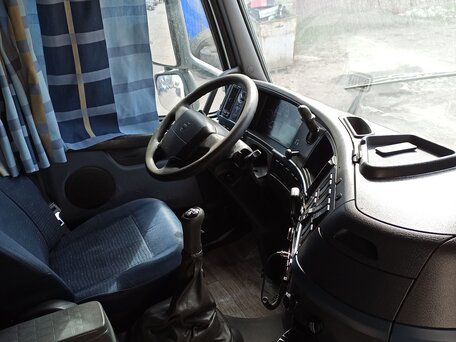 2008 Volvo FH, белый, 2500000 рублей, вид 3
