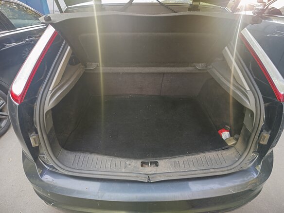 2010 Ford Focus II Рестайлинг, серый, 300000 рублей - вид 28