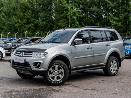 2015 Mitsubishi Pajero Sport II Рестайлинг, серебристый, 1470000 рублей, вид 1