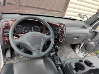 2010 Kia Bongo, белый, 1200000 рублей, вид 3