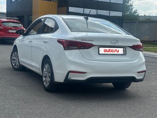 2017 Hyundai Solaris II, белый, 1150000 рублей, вид 3