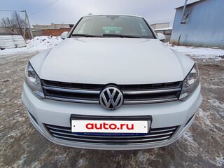 2014 Volkswagen Touareg II, белый, 1705000 рублей, вид 1