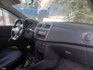 2019 Renault Logan II Рестайлинг, белый, 580000 рублей, вид 5