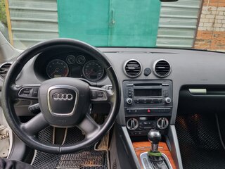 2011 Audi A3 II (8P) Рестайлинг 2, белый, 540000 рублей, вид 5