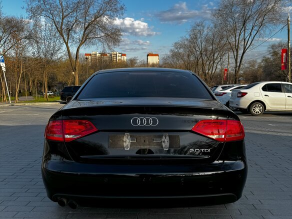 2008 Audi A4 IV (B8), чёрный, 1050000 рублей - вид 4