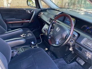 2006 Honda Elysion I, белый, 1200000 рублей, вид 4
