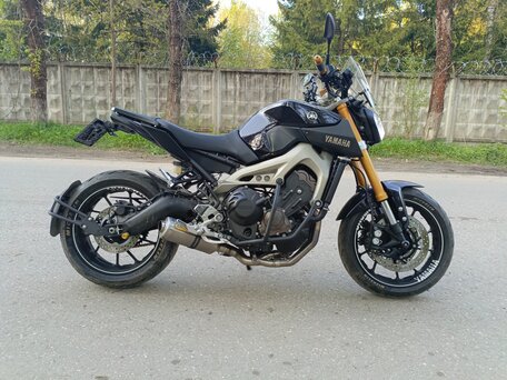 2014 Yamaha MT-09 (FZ-09), фиолетовый, 645000 рублей, вид 4