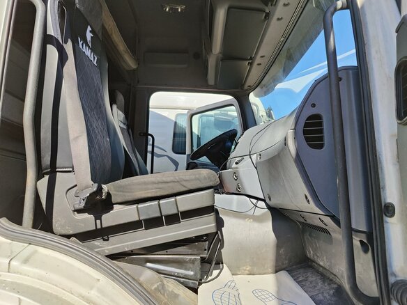 2018 КамАЗ 5490, белый, 1020500 рублей - вид 7