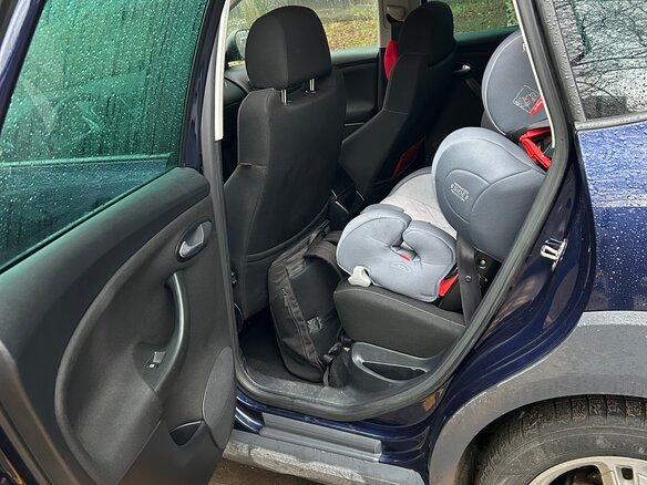 2011 SEAT Altea Freetrack I Рестайлинг, синий, 1470000 рублей - вид 9