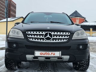 2007 Mercedes-Benz M-Класс 280 II (W164), чёрный, 1550000 рублей, вид 1