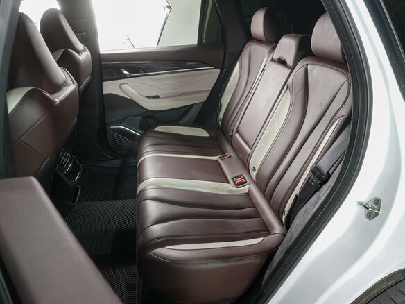 2024 Geely Monjaro I, белый - вид 11