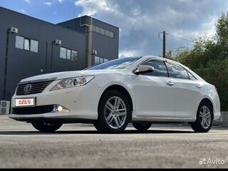 2012 Toyota Camry Japan Market VII (XV50), белый, 1250000 рублей, вид 2
