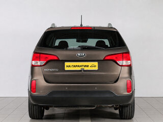 2017 Kia Sorento II Рестайлинг, бежевый, 2439000 рублей, вид 5
