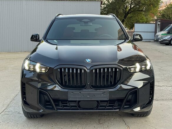 2025 BMW X5 40d IV (G05/G18) Рестайлинг, чёрный, 13200000 рублей - вид 1