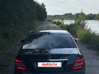 2011 Mercedes-Benz C-Класс 180 BlueEFFICIENCY III (W204) Рестайлинг, чёрный, 1020000 рублей, вид 2