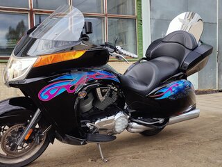 2008 Victory Vision Tour, чёрный, 800000 рублей, вид 2