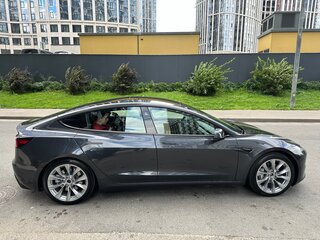 2024 Tesla Model 3 Long Range I Рестайлинг, серый, 5399000 рублей, вид 3