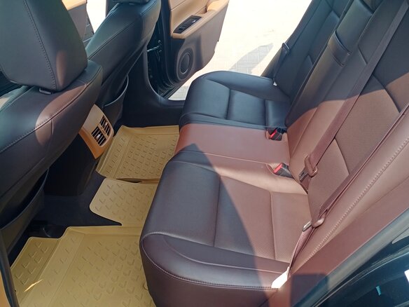 2017 Lexus ES 250 VI Рестайлинг, чёрный - вид 20