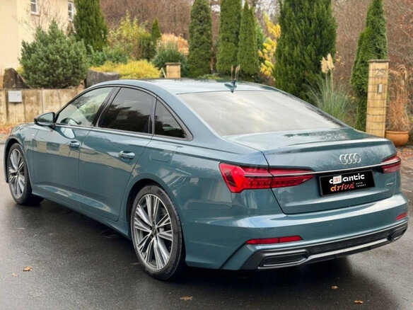 2023 Audi A6 45 TDI V (C8), зелёный, 6320000 рублей - вид 12