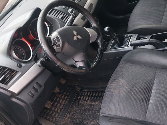2007 Mitsubishi Lancer X, серый, 260000 рублей - вид 11