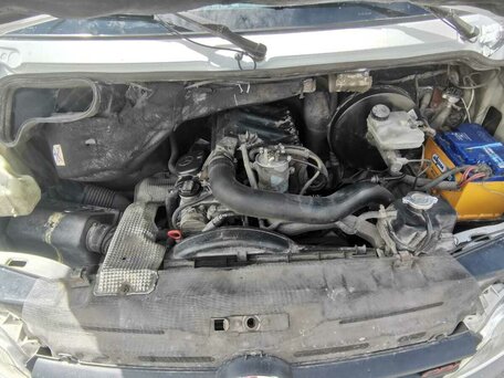 2002 Mercedes-Benz Sprinter, белый, 1550000 рублей, вид 1