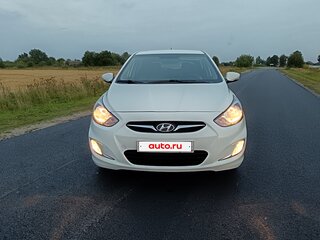 2012 Hyundai Solaris I, белый, 630000 рублей, вид 2