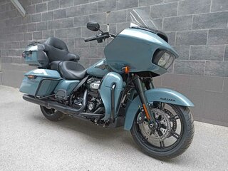 2024 Harley-Davidson Road Glide Limited, голубой, 2899000 рублей, вид 4