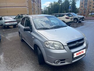 2008 Chevrolet Aveo I Рестайлинг, серебристый, 230000 рублей, вид 1