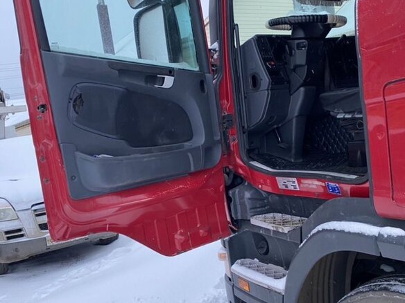 2014 Scania G-series, красный, 3750000 рублей - вид 9
