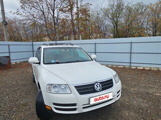 2003 Volkswagen Touareg I, белый, 1050000 рублей, вид 1