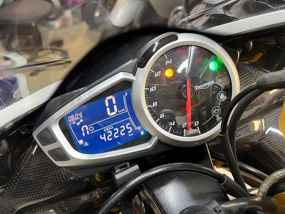 2014 Triumph Daytona 675, белый - вид 19