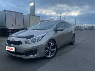 2016 Kia Ceed II Рестайлинг, серебристый, 1395000 рублей, вид 1