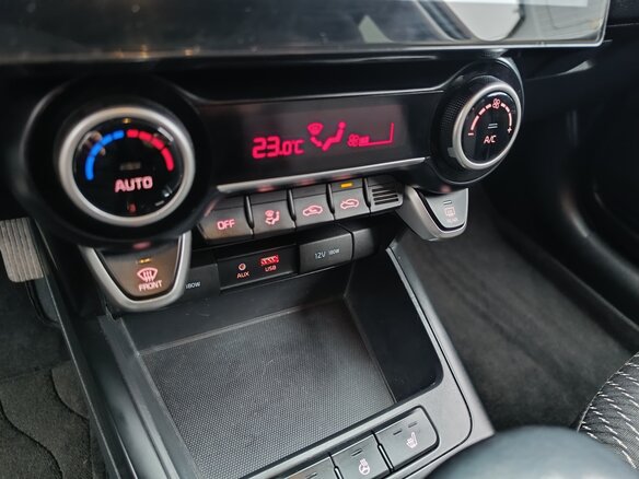 2020 Kia Rio IV, коричневый, 1345000 рублей - вид 17