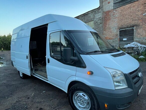 2008 Ford Transit, белый, 1050000 рублей - вид 2