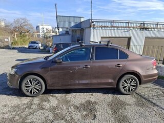 2017 Volkswagen Jetta VI Рестайлинг, коричневый, 1050000 рублей, вид 3