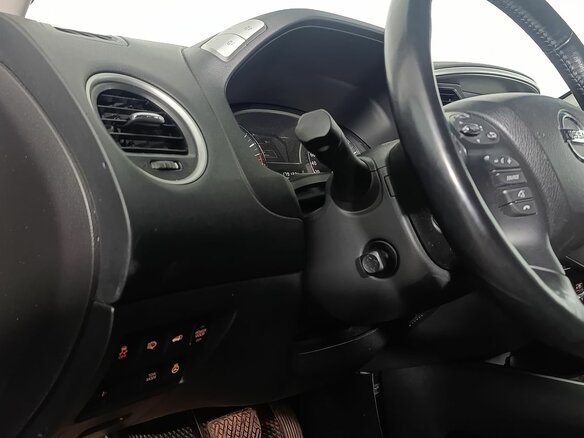 2014 Nissan Pathfinder IV, серебристый - вид 8