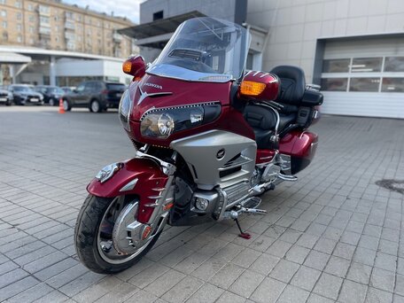 2012 Honda GL 1800 Gold Wing, красный, 1390000 рублей, вид 1