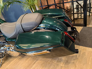 2024 Harley-Davidson Road Glide Special, зелёный, 3550000 рублей, вид 5