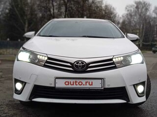 2013 Toyota Corolla XI (E160, E170, E180), белый, 1300000 рублей, вид 3