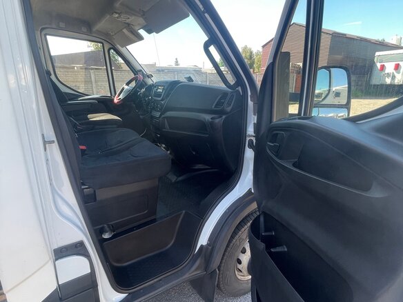 2018 Iveco Daily, белый, 3600000 рублей - вид 11