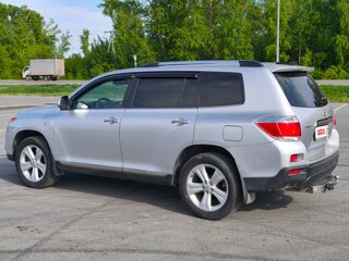 2011 Toyota Highlander II (XU40) Рестайлинг, серый, 2550000 рублей, вид 5