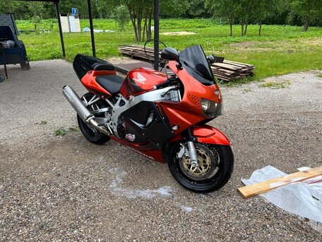 1998 Honda CBR 900RR Fireblade, оранжевый, 360000 рублей, вид 1