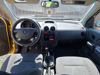 2005 Chevrolet Aveo I, жёлтый, 500000 рублей, вид 5