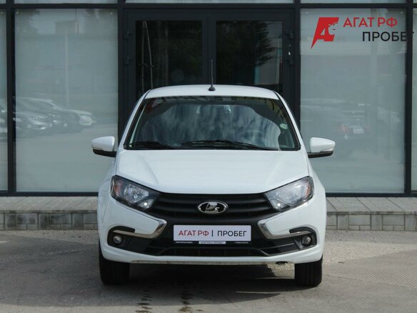 2023 Lada (ВАЗ) Granta I Рестайлинг, белый, 680000 рублей - вид 1