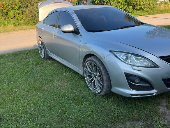 2011 Mazda 6 II (GH) Рестайлинг, серебристый, 1100000 рублей - вид 1