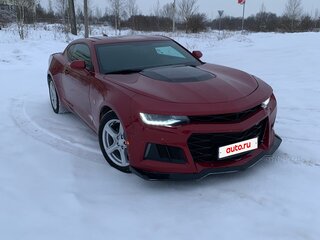 2020 Chevrolet Camaro VI Рестайлинг, красный, 2800000 рублей, вид 5