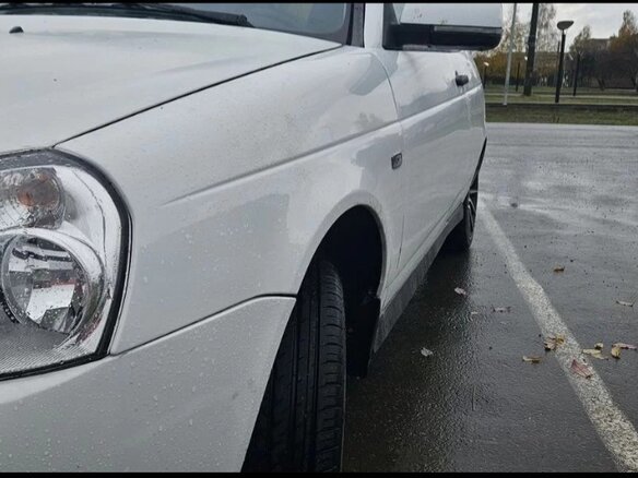 2014 Lada (ВАЗ) Priora I Рестайлинг, белый, 550000 рублей - вид 8